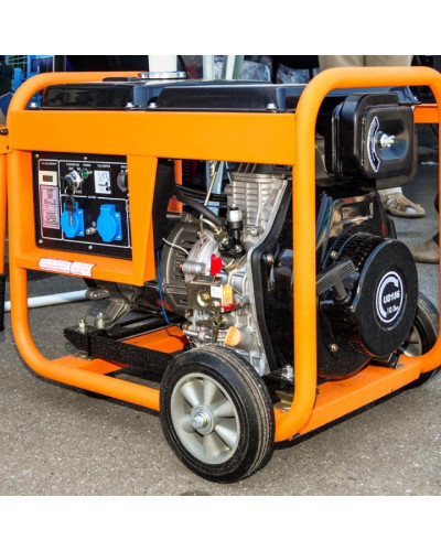 Дизельный генератор NiK DG5000E