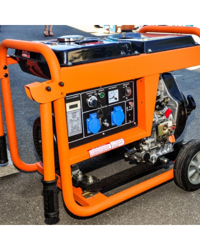 Дизельный генератор NiK DG5000E
